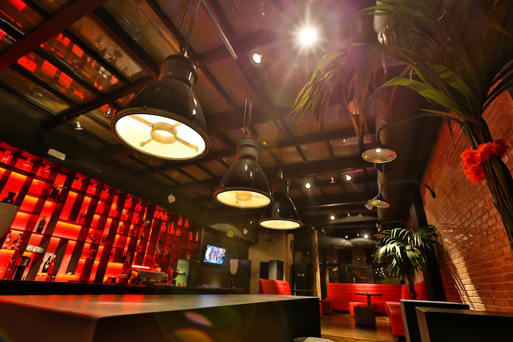 Padam Boutique Hotel Tirana Kültér fotó