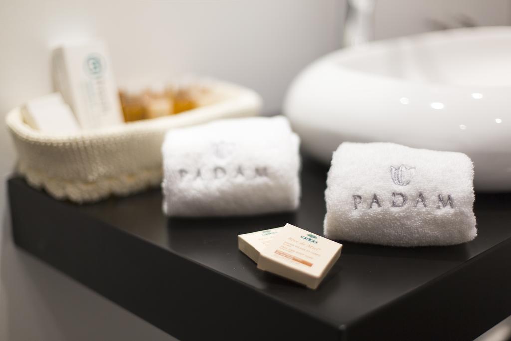 Padam Boutique Hotel Tirana Kültér fotó